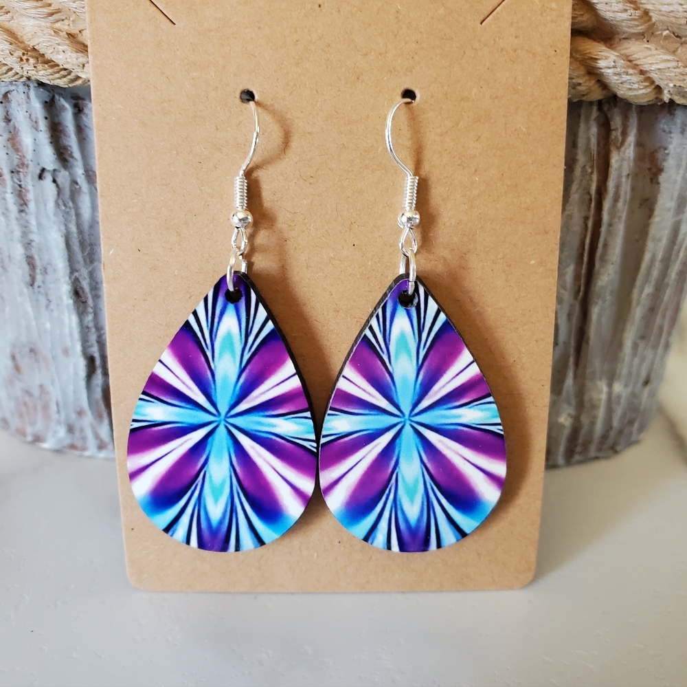 Fun Pattern Multicolor Teardrop Earrings - Picture 3 of 8